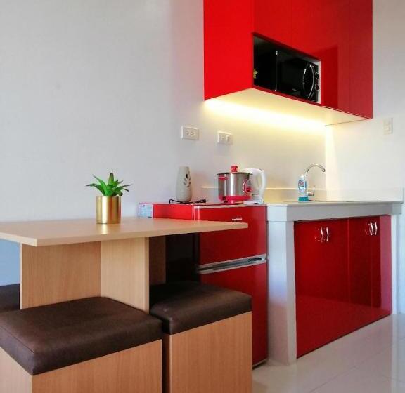 Cityscape Residences 1102