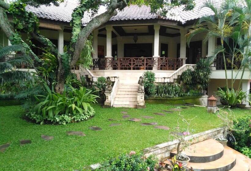 Jungle Garden Villa