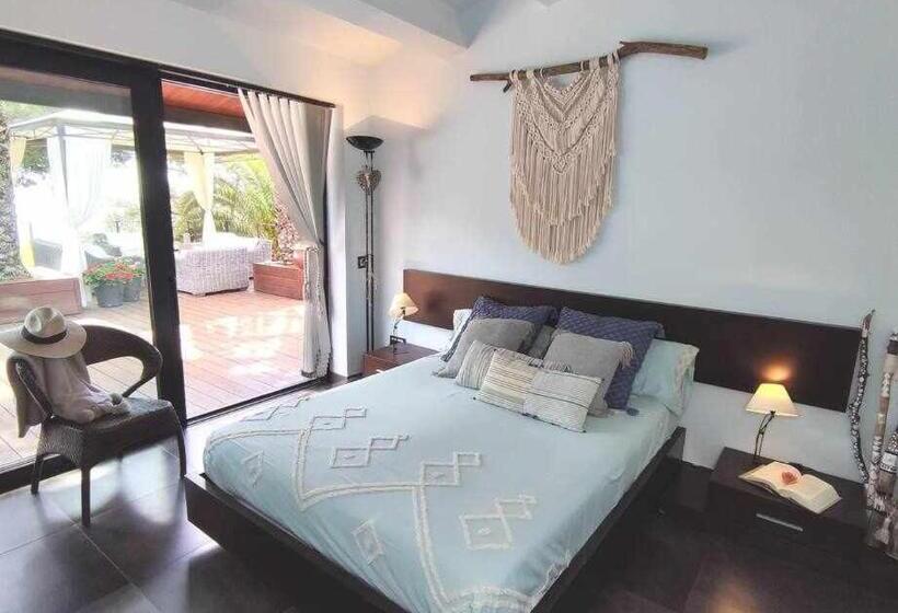 Primera Linea Piscina Jacuzzi Y Playa Privada