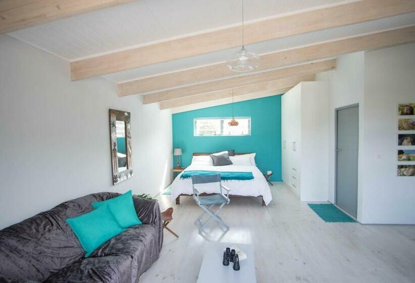 Selkie   Two Restful Studio Apartments Near Noordhoek Beach & Restaurants