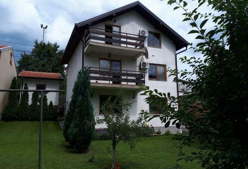 Villa Bosnia