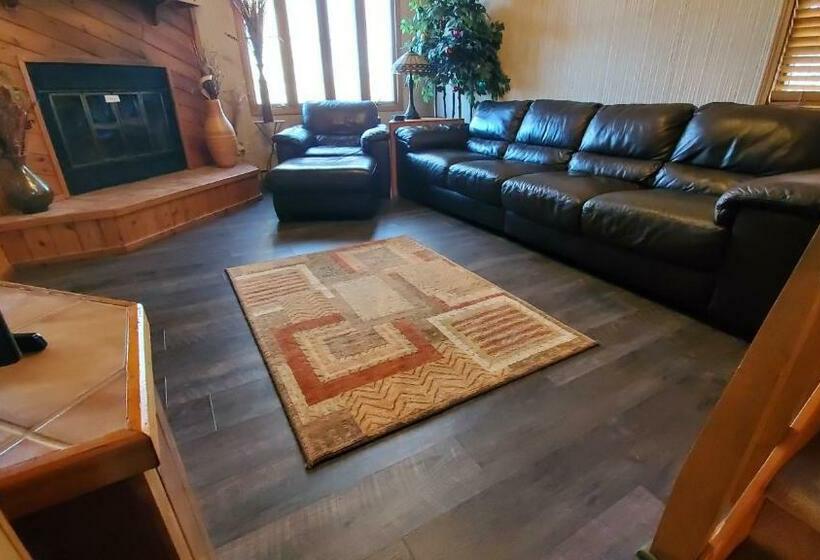 Big Boulder Mt Retreat