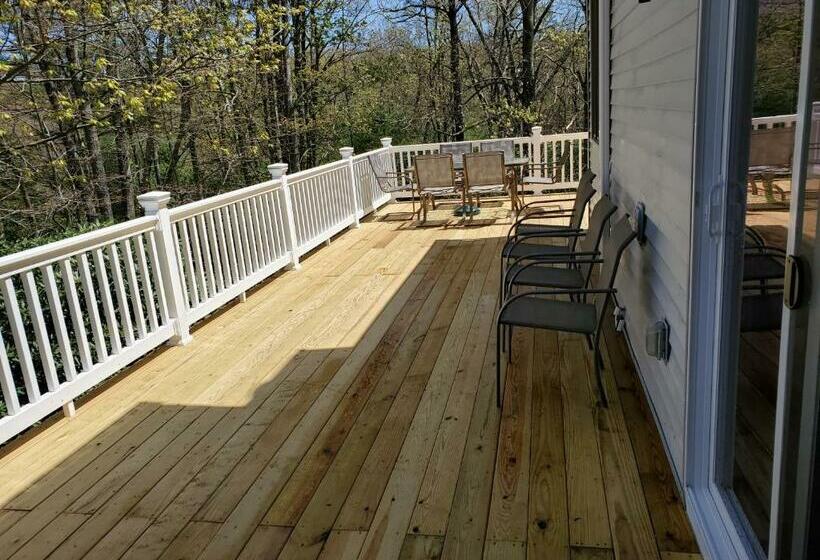 Big Boulder Mt Retreat