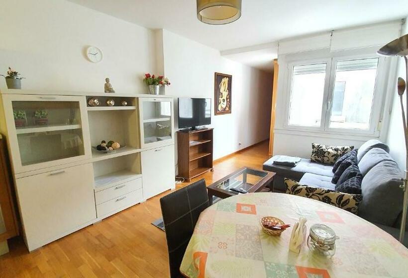 Calle Barrera. En El Centro!