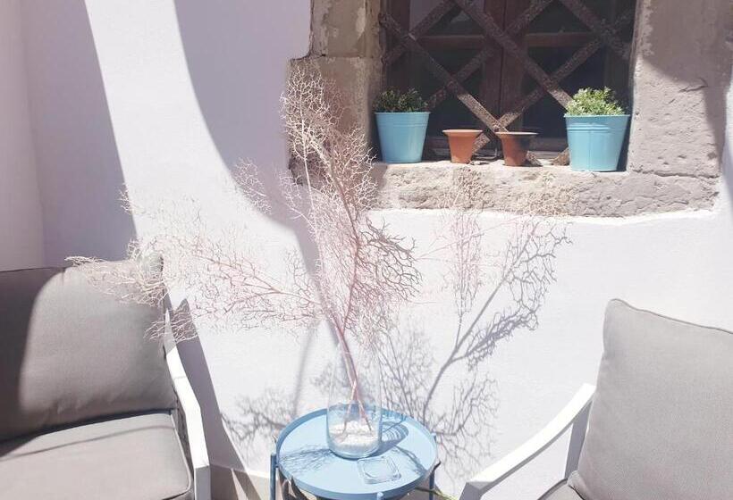 Dimora Montalto,indipendente Con Terrazzo Privato