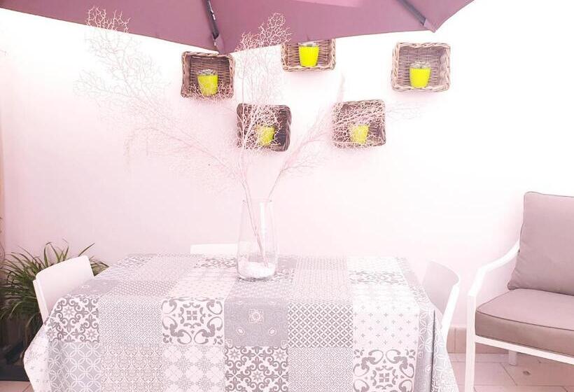 Dimora Montalto,indipendente Con Terrazzo Privato