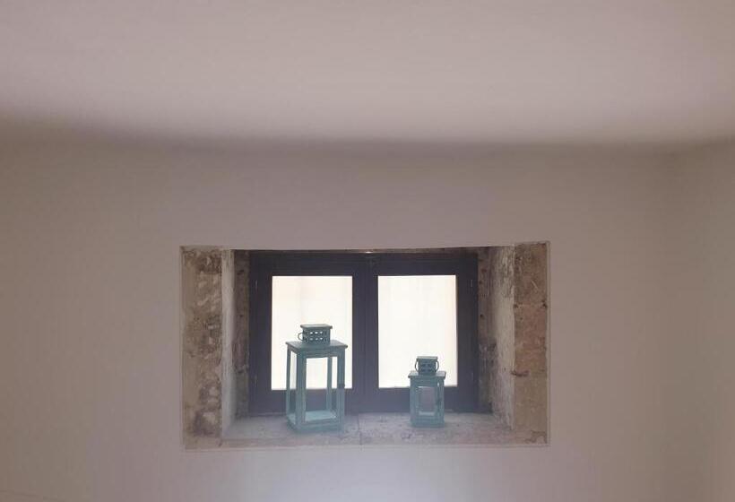 Dimora Montalto,indipendente Con Terrazzo Privato