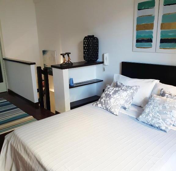 Dimora Montalto,indipendente Con Terrazzo Privato