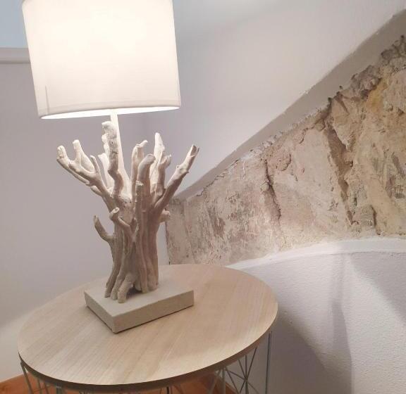 Dimora Montalto,indipendente Con Terrazzo Privato