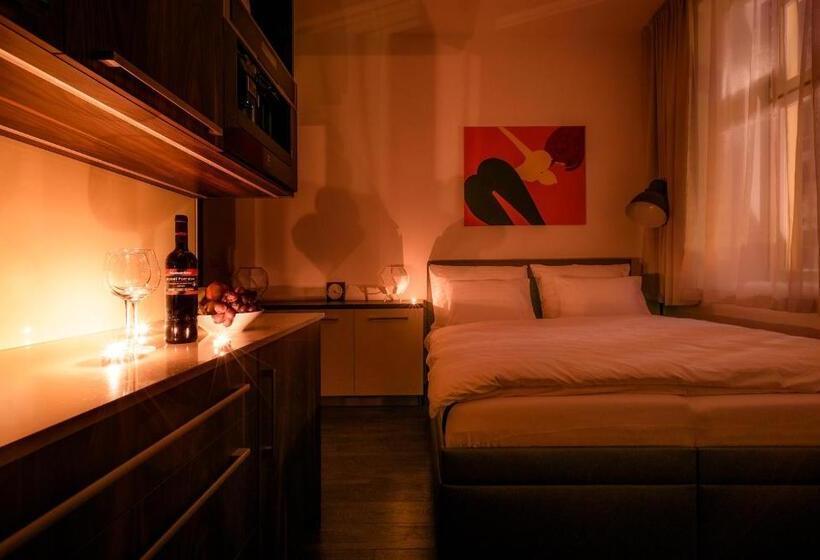 Fifty Shades Of Gray Studio, City Center