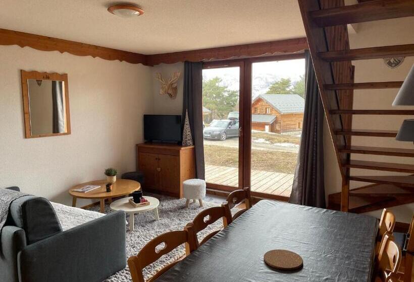 La Crete Du Berger By Actisource, La Joue Du Loup