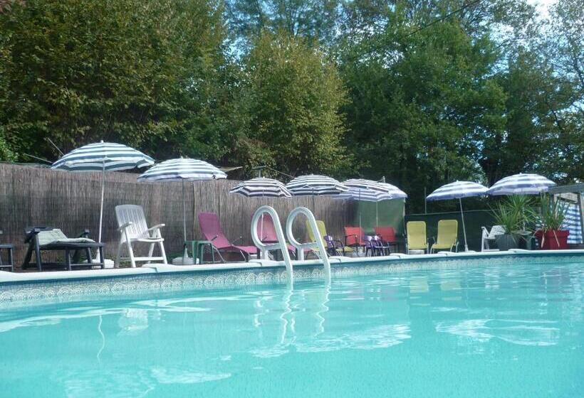 La Roche Gite At Les Glycines Gites With Pool,games Field In A Peaceful,rural Setting