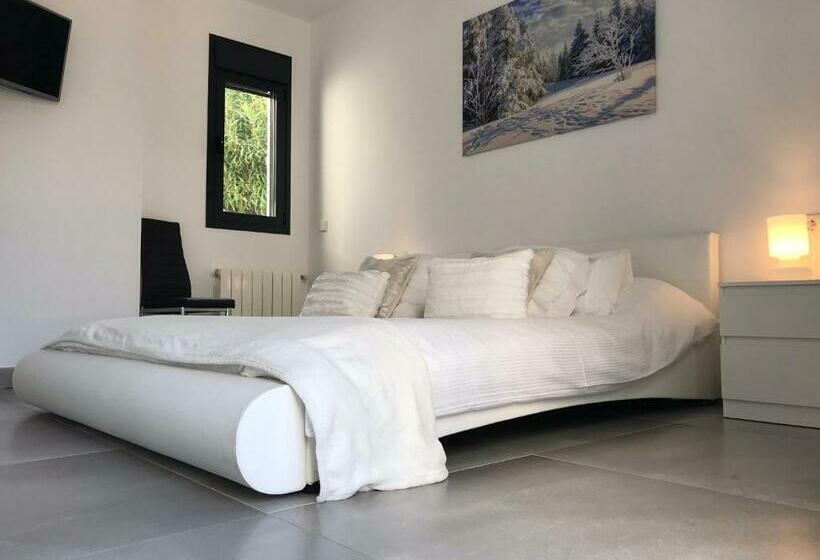 Piscine à 28 Degrés ! 13 Couchages, Villa Chic Romance