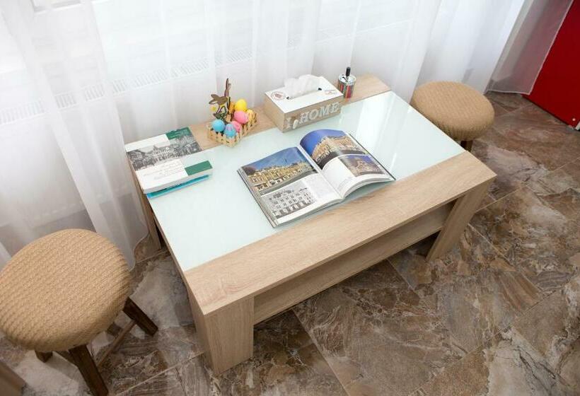 Revolution Apartment