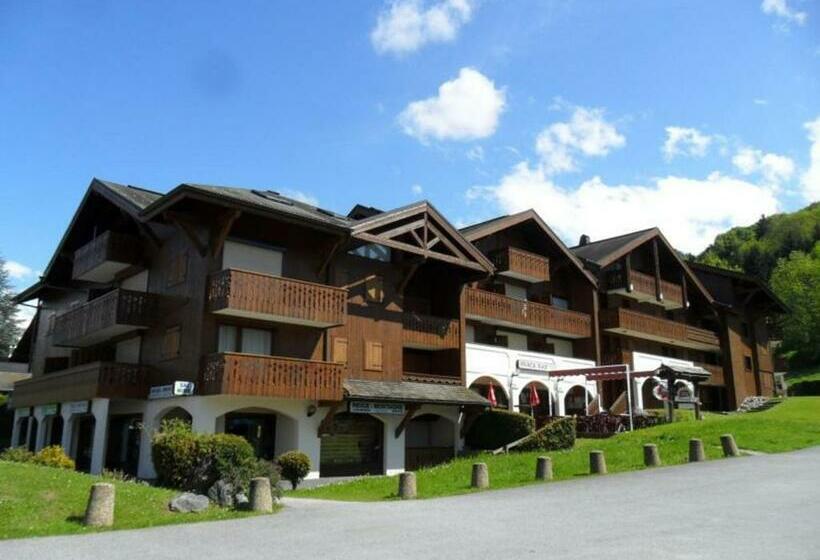 Studio Cosy Avec Balcon, Au Pied Du Télécabine Et Pistes, Centre Village à 150m, 4 Couchages   Fr 1