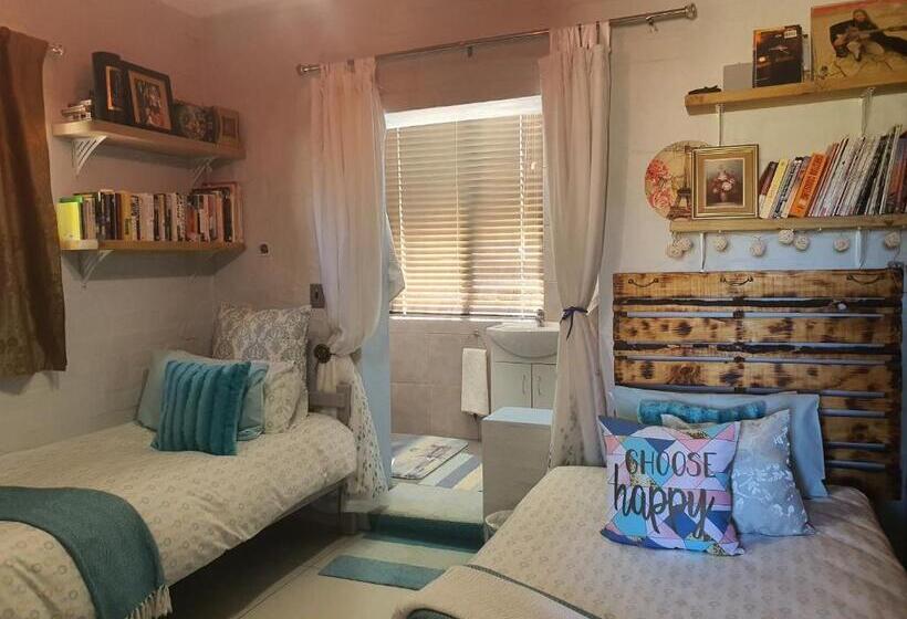 Clanwilliam Hills House