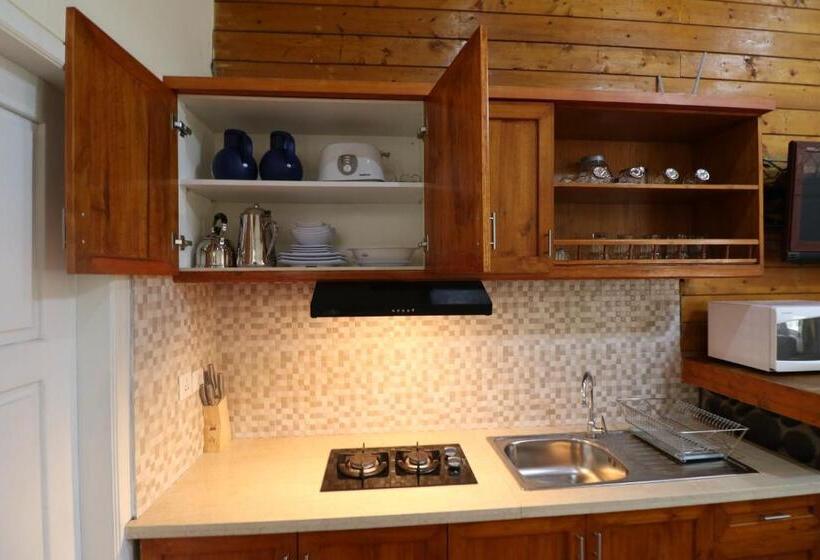 Diyar Villas Puncak Q4/11