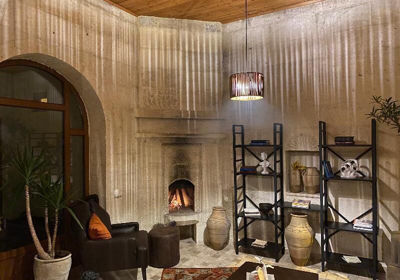 בית מלון כפרי Alice In Cappadocia