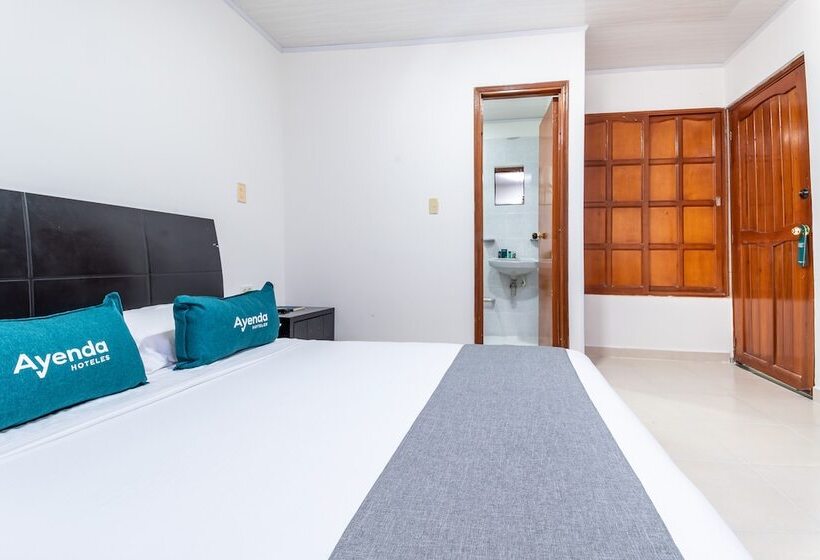 هتل Alferez Del Llano