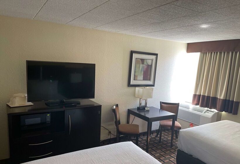 هتل Baymont By Wyndham Dunmore