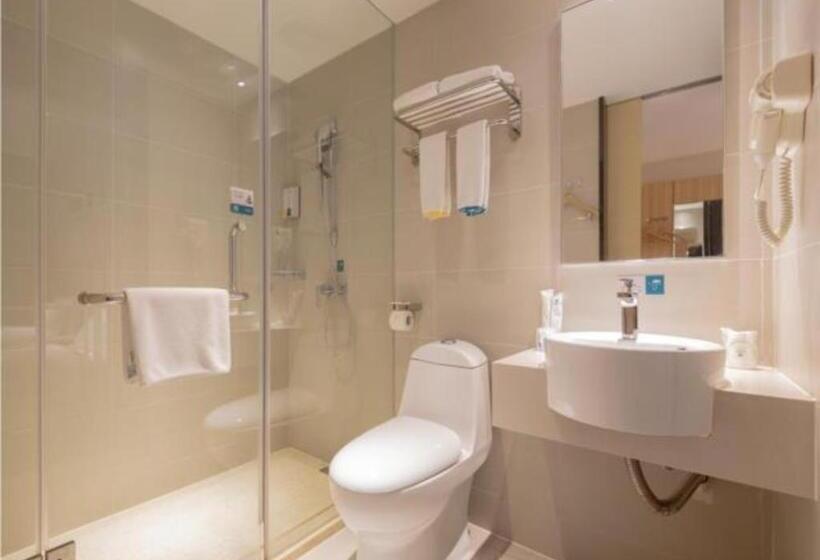 호텔 City Comfort Inn Liuzhou Wuxing Walking Street