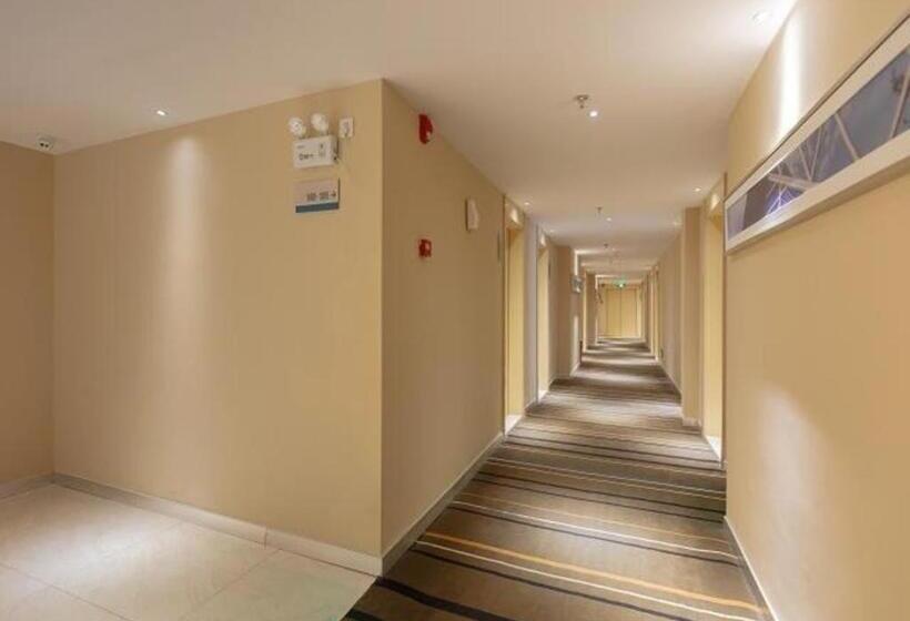 호텔 City Comfort Inn Liuzhou Wuxing Walking Street