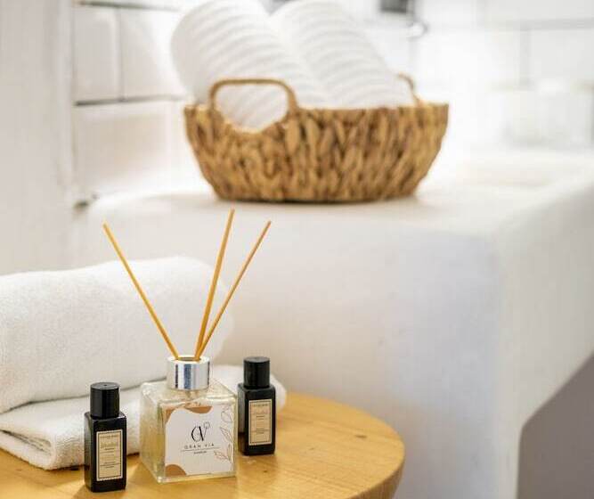 酒店 Gran Via Alsancak