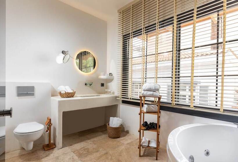 酒店 Gran Via Alsancak