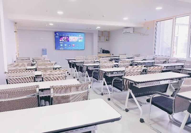 فندق Hanting  Changchun Economic Development Zone Ziyou Road