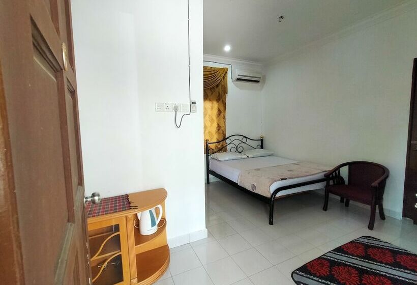 Отель Homestay Masha By Oyo Rooms