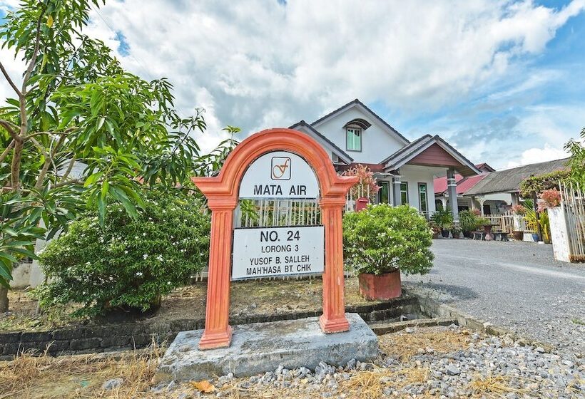 Отель Homestay Masha By Oyo Rooms