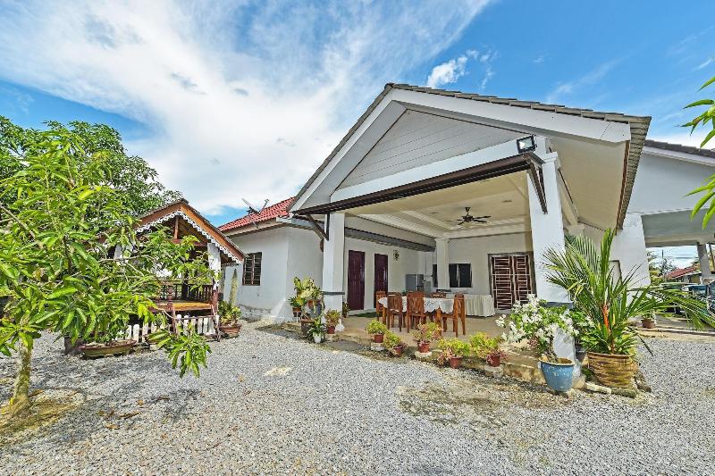 Отель Homestay Masha By Oyo Rooms