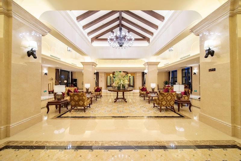 Отель Howard Johnson By Wyndham Yaan Forest Resort