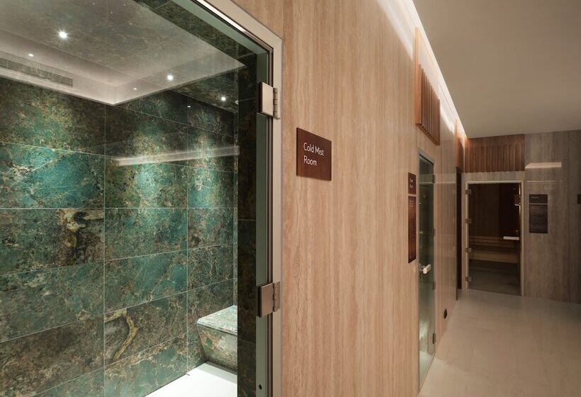 Iceland Parliament Hotel, Curio Collection By Hilton