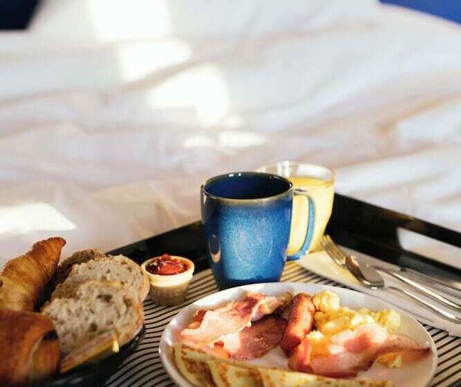 هتل Mercure Brest Centre Port