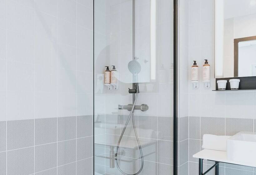 هتل Mercure Brest Centre Port