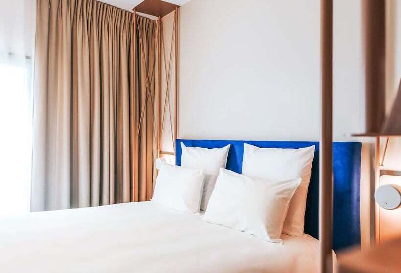 هتل Mercure Brest Centre Port