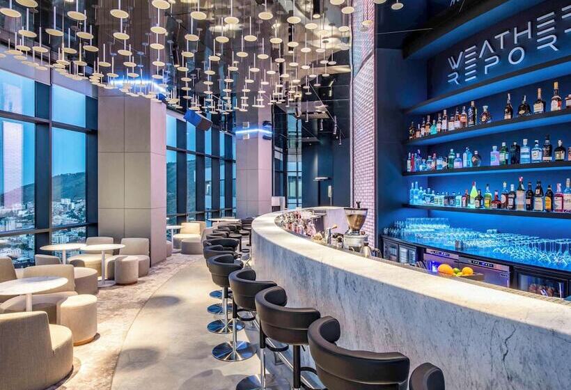 هتل Pullman Tbilisi Axis Towers