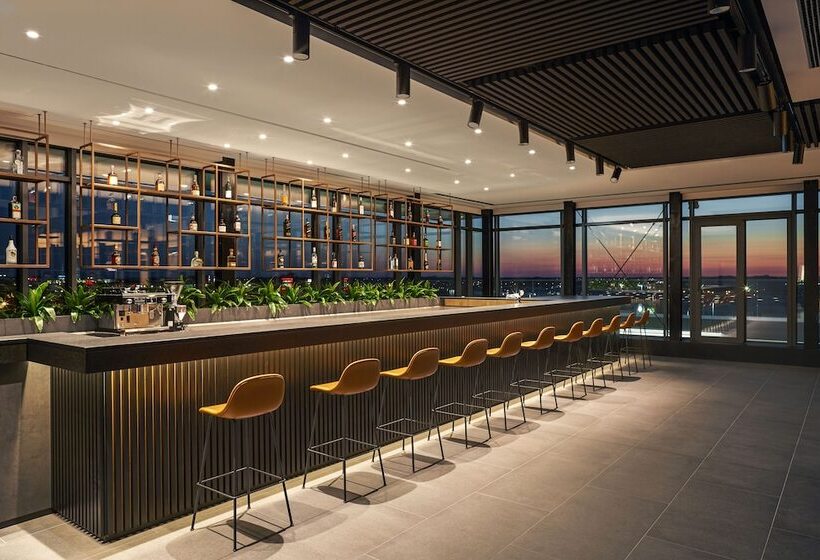 Q Hotel Plus Wrocław Bielany