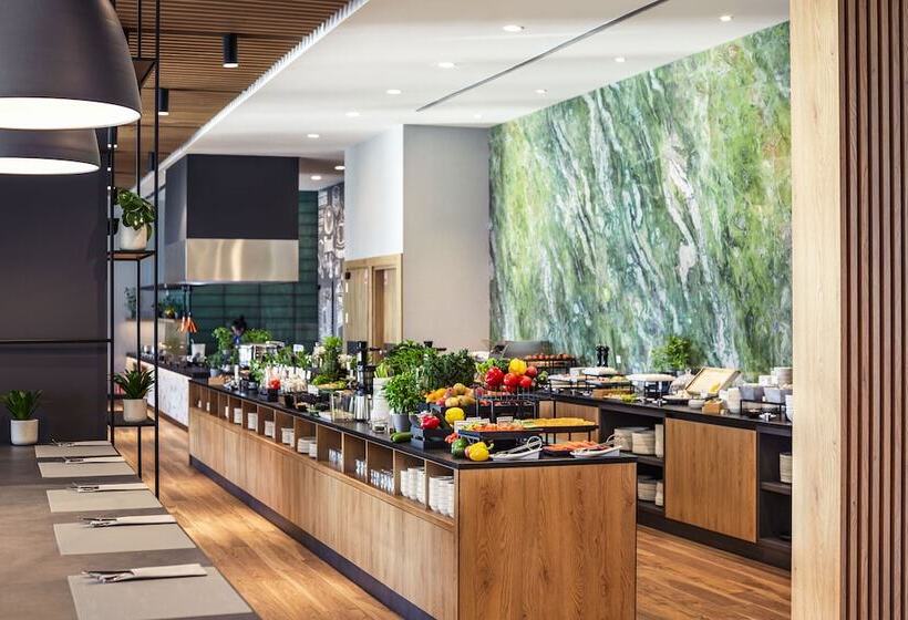 Q Hotel Plus Wrocław Bielany