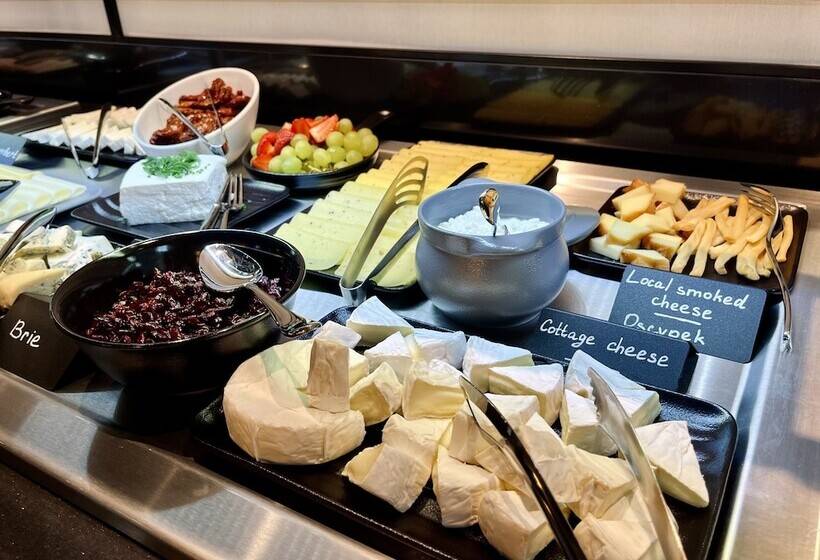 هتل Royal Tulip Warsaw Centre