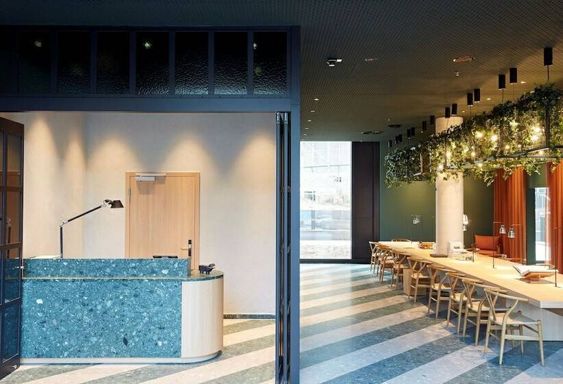 בית מלון כפרי Scandic Frankfurt Hafenpark