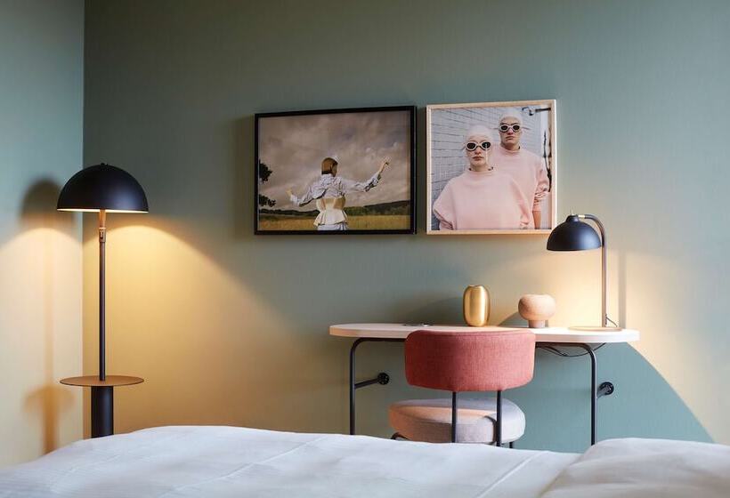 בית מלון כפרי Scandic Frankfurt Hafenpark