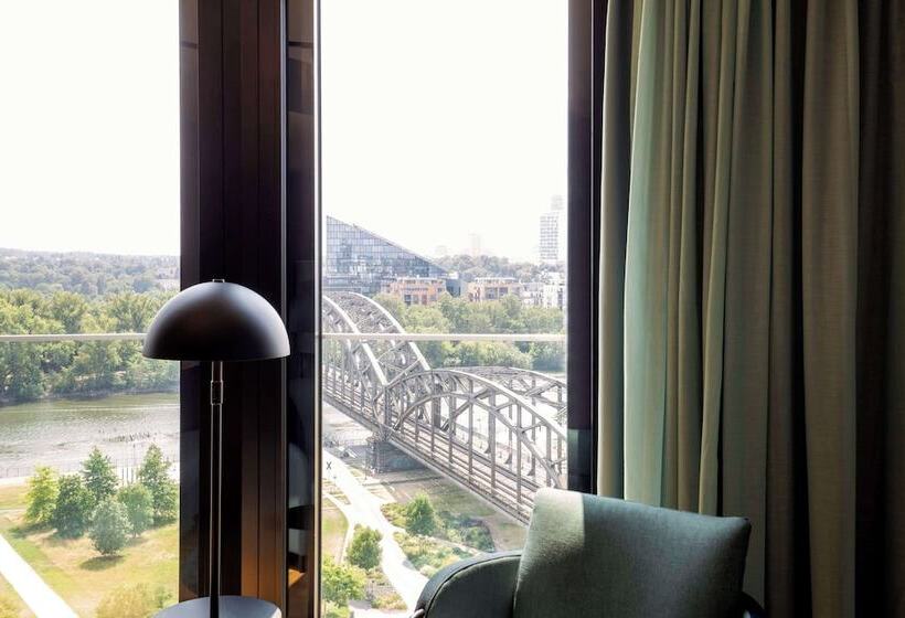 בית מלון כפרי Scandic Frankfurt Hafenpark