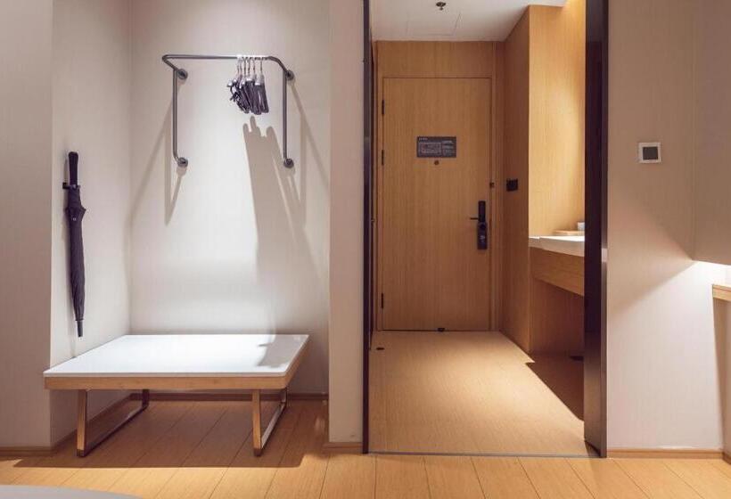 Ji Hotel Shanghai Pudong Airport Free Trade Zone