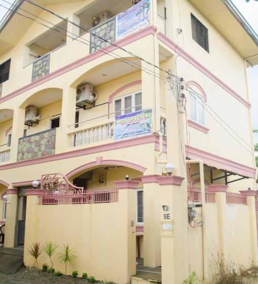 Julz Tropical Apartments