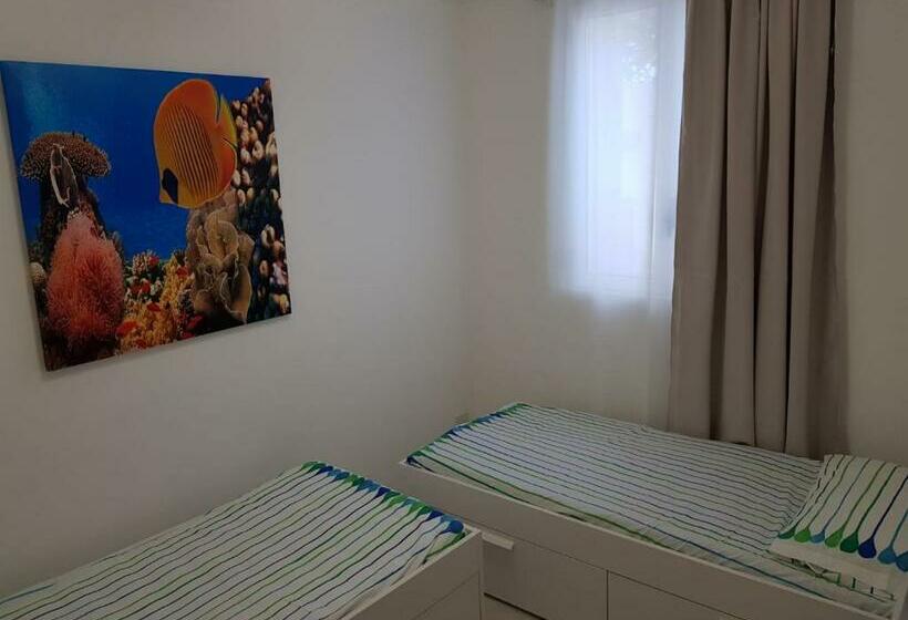 Salentum Villa Miami   Con Ampia Terrazza