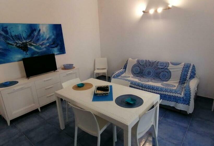 Villa Azul, Carratois