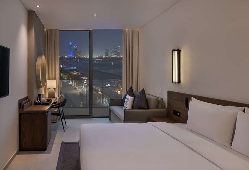 هتل Radisson Beach Resort Palm Jumeirah