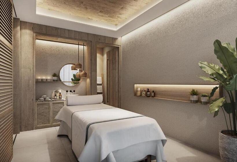 هتل Radisson Beach Resort Palm Jumeirah